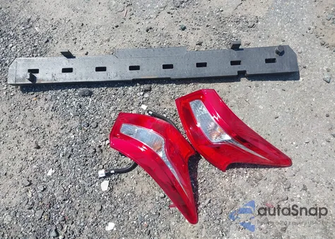 2019 Nissan Sentra S z USA, uszkodzony, nr VIN 3N1AB7AP3KY433309